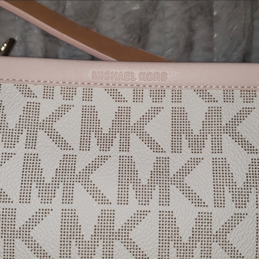Michael Kors fanny pack belt